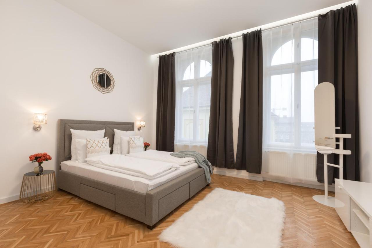 Appartement Space And Style In The Heart Of W 2br&2bt Budapest