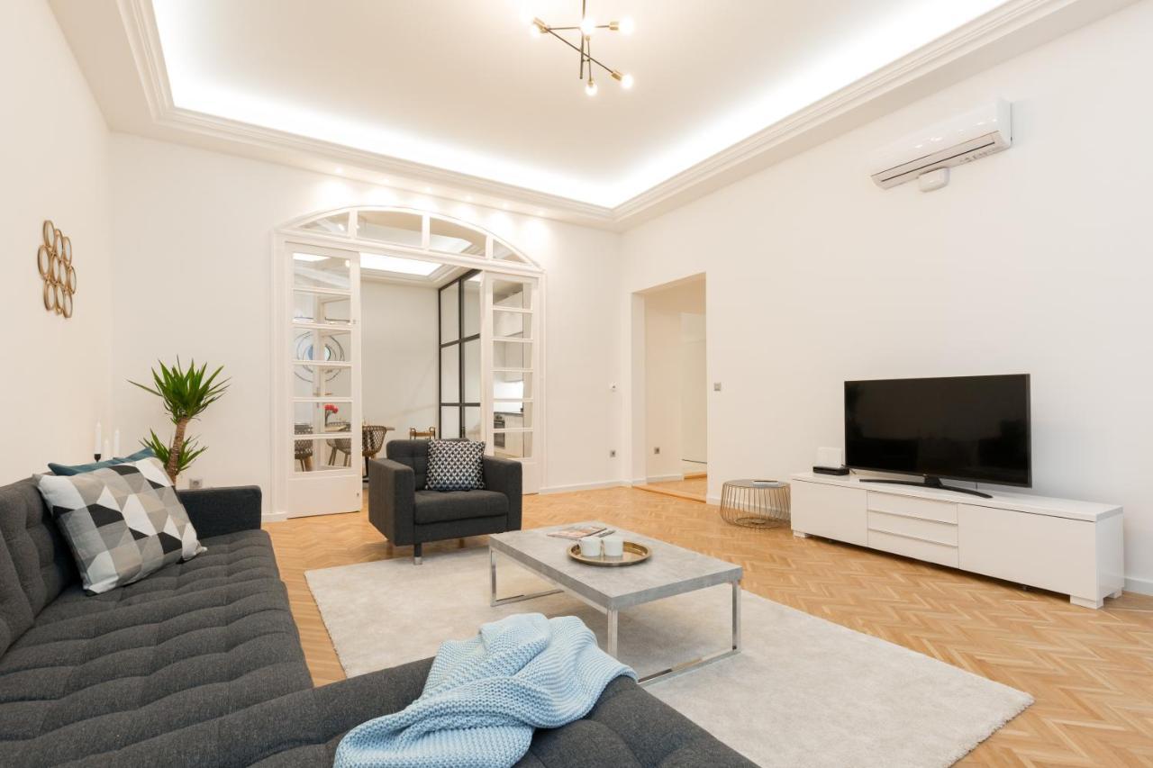 Space And Style In The Heart Of W 2br&2bt Appartement Budapest